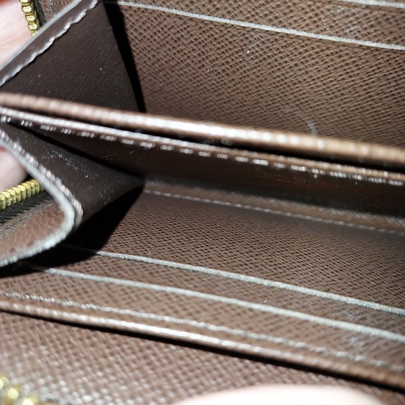 Louis Vuitton zippy card wallet - Picture 3 of 5